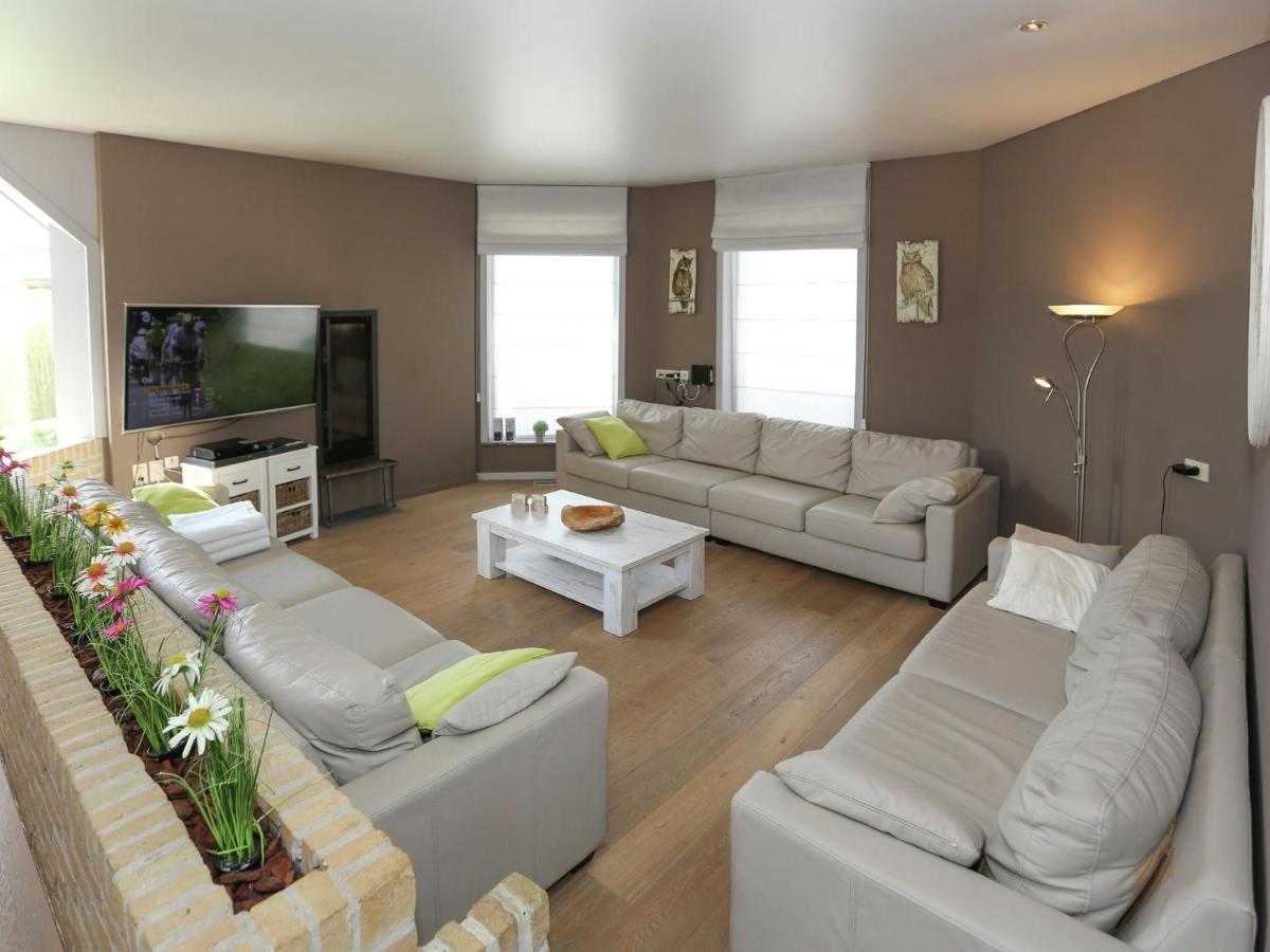 Splendid VIlla in Middelkerke with Sauna bubble bath Terrace Buitenkant foto