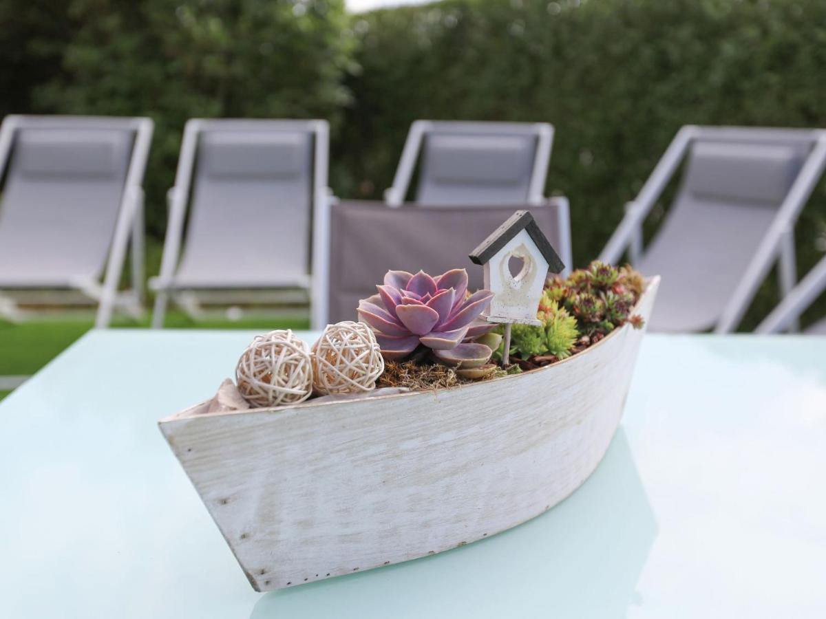 Splendid VIlla in Middelkerke with Sauna bubble bath Terrace Buitenkant foto